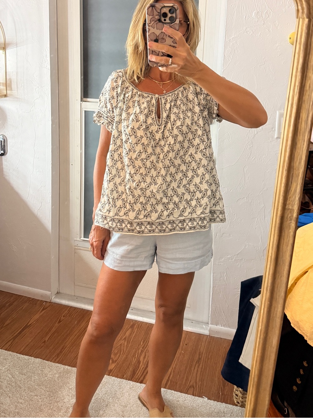 Max Studio Cream & Black Peasant Blouse